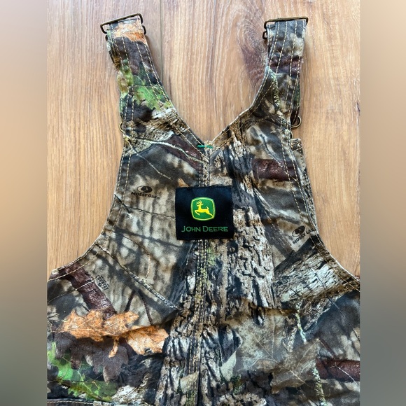 John Deere Mossy Oak Camo Overalls Youth Size 7 Unisex - Picture 6 of 13
